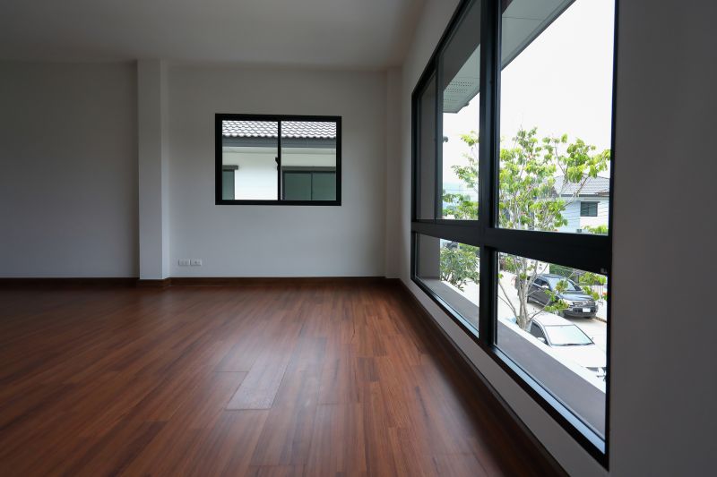 Laminate Floor Replacement in Kaufman, TX